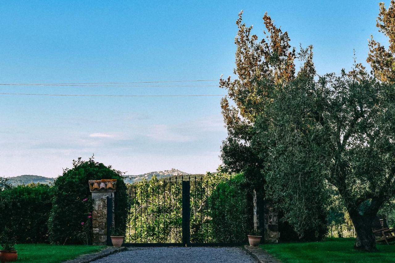 Agriturismo Vallerana กาปัลบีโอ ภายนอก รูปภาพ